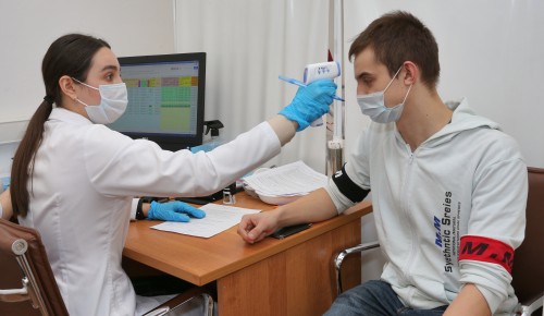 Пункт вакцинации от COVID-19 в Ясеневе