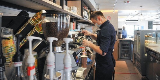 Первые 15 ресторанов и кафе получили компенсацию затрат на оплату коммунальных услуг