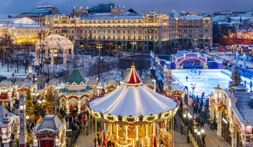 Глава департамента регбезопасности Москвы принял участие в акции "Ёлка желаний"