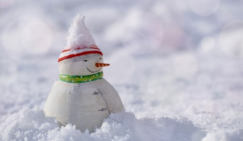Студия «Арт-Стайл» школы №2114 провела мастер-класс по изготовлению снеговика из бумаги