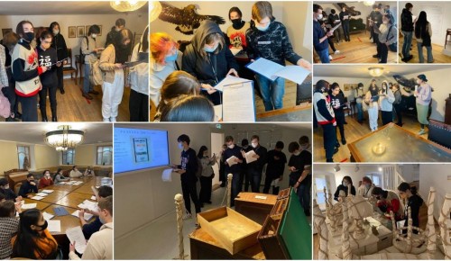 Десятиклассники из школы №170 посетили Дом-музей М. Цветаевой