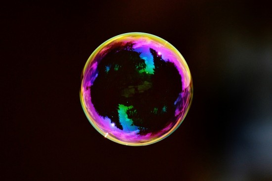 Школа № 15 опубликовала мастер-класс «Волшебные пузыри»