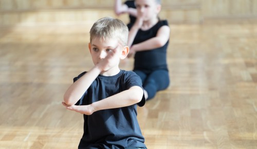 МЦДиС  «Спутник» приглашает детей на занятия партерной гимнастикой
