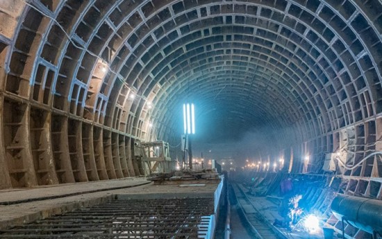 Рабочие приступили к строительству тоннеля между станциями «Вавиловская» и «Новаторская»