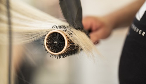 ОК «Юго-Запад» покажет мастер-класс по парикмахерскому искусству онлайн