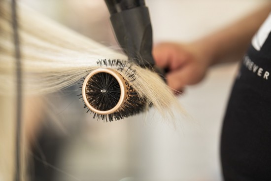 ОК «Юго-Запад» покажет мастер-класс по парикмахерскому искусству онлайн