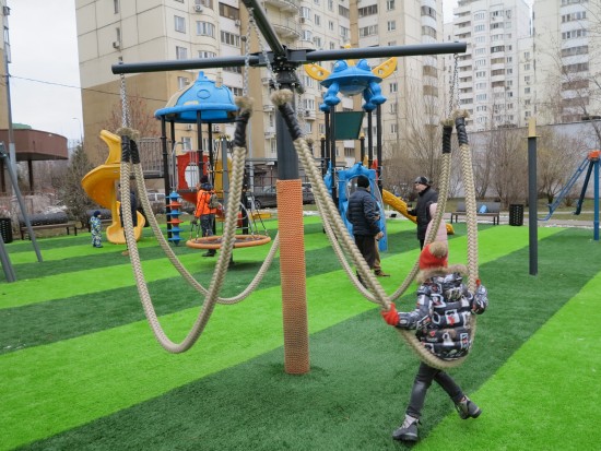На юго-западе Москвы благоустроят общественные пространства по программе «Мой район»