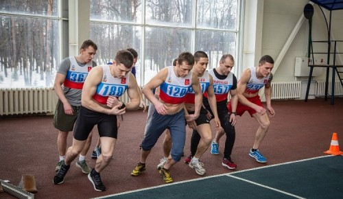 В столице прошли соревнования по троеборью среди пожарных и спасателей