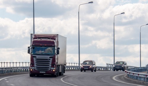 Собянин: Упрощение выдачи пропусков для грузовиков укрепит нормальное снабжение Москвы