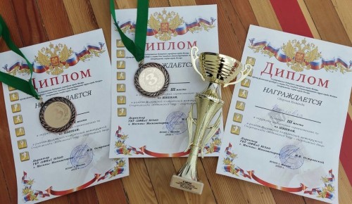Команда Котловки стала призером окружных соревнований по шашкам