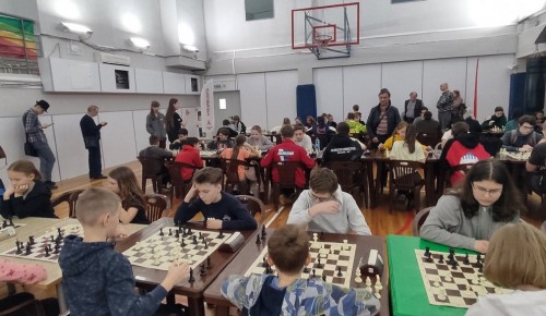 Команда Котловки приняла участие в командном турнире по шахматам