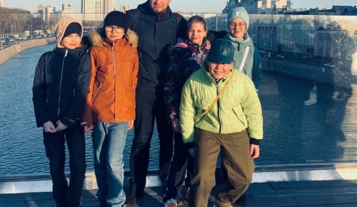 Для пятиклассников из школы №51 провели экскурсию по Москве