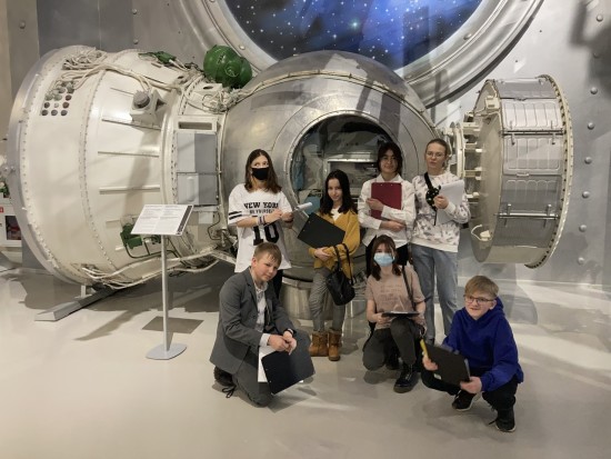 Шестиклассники из школы №49 побывали в музее Космонавтики