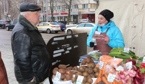 Деликатесы на любой вкус. В округе открылись ярмарки выходного дня