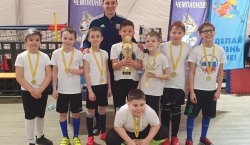 Футболисты из школы №1101 победили на турнире «Vesna Challenge Cup»