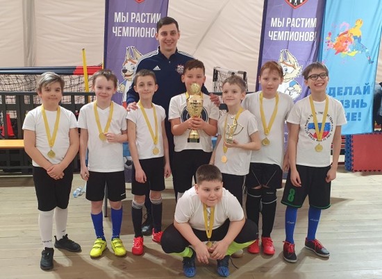 Футболисты из школы №1101 победили на турнире «Vesna Challenge Cup»
