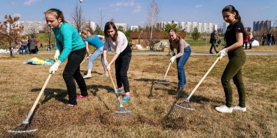 Депутат МГД Козлов пригласил москвичей принять участие в субботнике 16 апреля