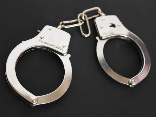 В Черемушках задержан 58-летней мужчина за растление девочки