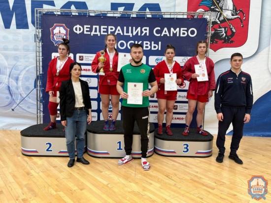 Команда «Самбо-70» победила на Первенстве Москвы по самбо