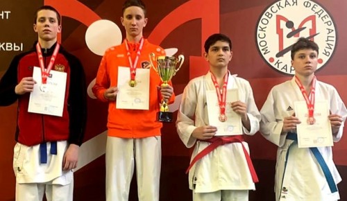 20 медалей завоевали спортсмены «Самбо-70» на Первенстве Москвы по каратэ