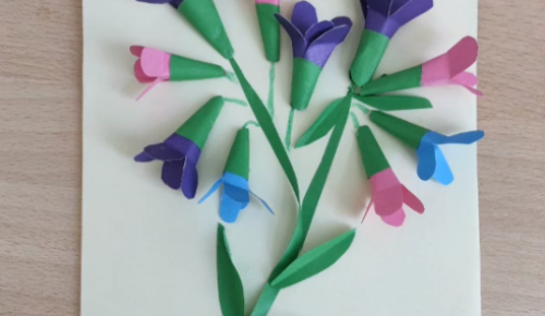 Экоцентр «Лесная сказка» представил запись мастер-класса по созданию цветка медуницы из бумаги