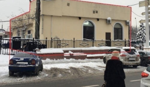 Демонтаж незаконного ресторана провели в Ясеневе