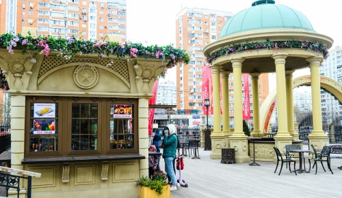 На фестивале «Московская весна» в ЮЗАО можно попробовать панкейки и согревающие напитки