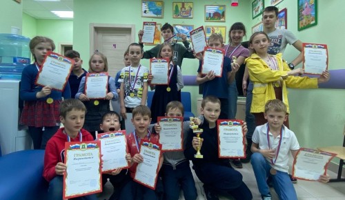 В ЦДиС «Обручевский» провели праздничный шахматный турнир
