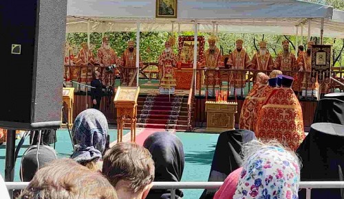 Православные жители Черемушек приняли участие в богослужении на Бутовском полигоне