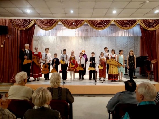 В ДМШ им. Мясковского состоялся концерт с участием учеников народного и фортепианного отдела