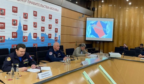 К борьбе с огнем готовы. Более 4 тыс. специалистов работают в Пожарно-спасательном центре Москвы