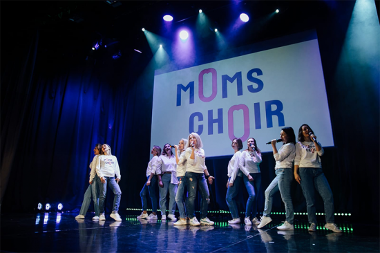 Центр «Меридиан» приглашает 5 июня на концерт «О чём поют мамы…»
