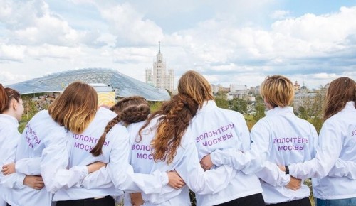Сенатор Святенко: Награждение лучших волонтеров Москвы памятным знаком станет хорошей городской традицией