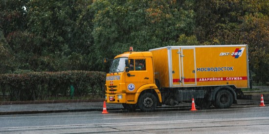 Водосточная сеть Москвы готова к сезонным ливням