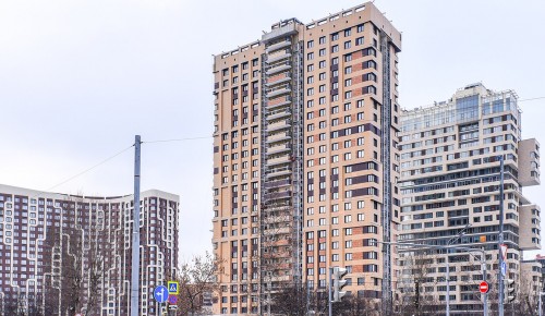 На улице Архитектора Власова построили дом по программе реновации