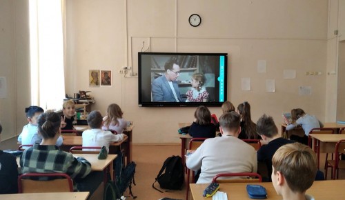 Ученики школы №1536 посмотрели 9 советских кинофильмов