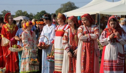 Праздник народного костюма устроят на юго-западе Москвы