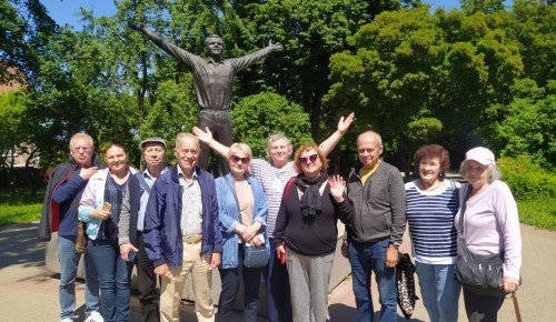Долголеты ЦМД «Гагаринский» посетили с экскурсией город Калугу