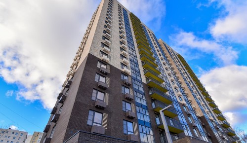 По программе реновации в Зюзине построили дом на 120 квартир