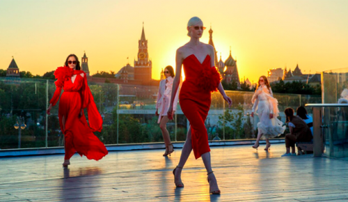 Собянин: Московская неделя моды поддержала индустрию, в которой работает 40 тыс москвичей