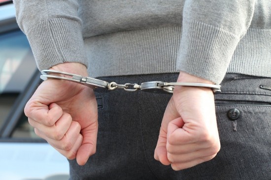 Суд арестовал четверых обвиняемых в похищении мужчины на ул. Академика Арцимовича