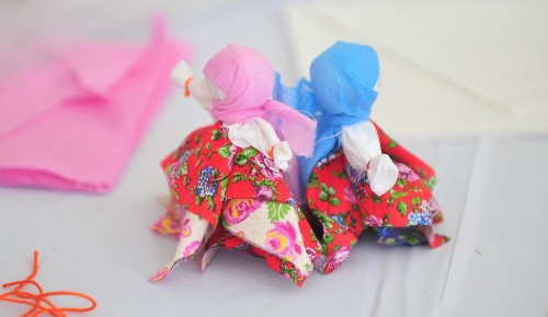 Жителей Зюзина пригласили на курс по созданию авторской куклы