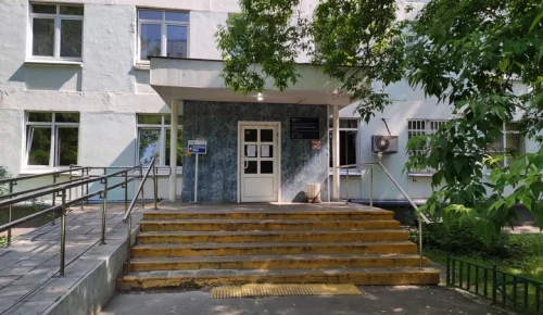 Капремонт поликлиники №11 на ул. Новаторов завершится в следующем году