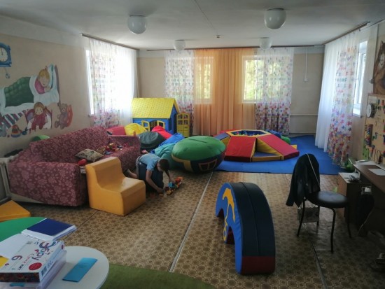 Школа №109 оказала благотворительную помощь детскому дому в Калужской области
