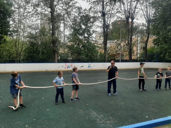В «Ратмире» состоялась спортивная программа «Игры моего двора»