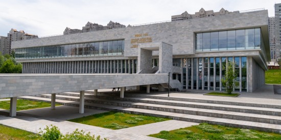 Здание ИНИОН РАН на Нахимовском проспекте полностью восстановили