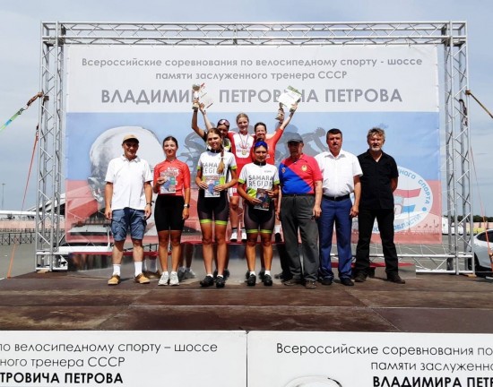 Воспитанница Московской академии велосипедного спорта взяла «золото» на Всероссийских соревнованиях