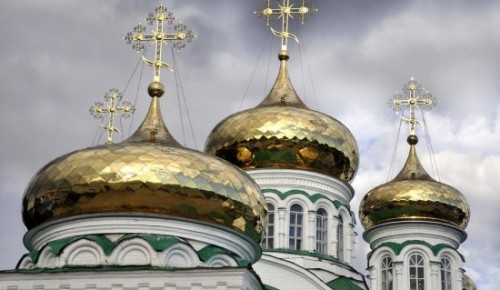 Священники храма Евфросинии Московской приняли участие в литургии в храме Христа Спасителя