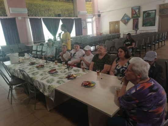 Представители соцдома «Зюзино» посетили «Летнюю встречу» в СД «Обручевский»