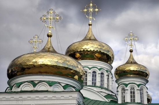 Священники храма Евфросинии Московской приняли участие в литургии в храме Христа Спасителя